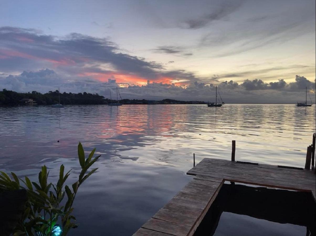 Villa Amaya Bocas del Toro Buitenkant foto