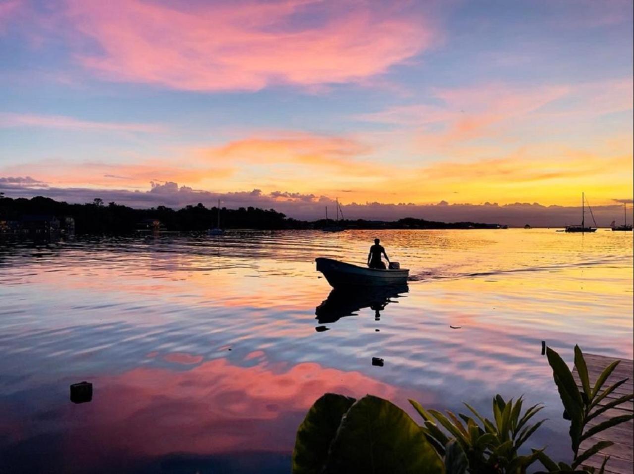 Villa Amaya Bocas del Toro Buitenkant foto