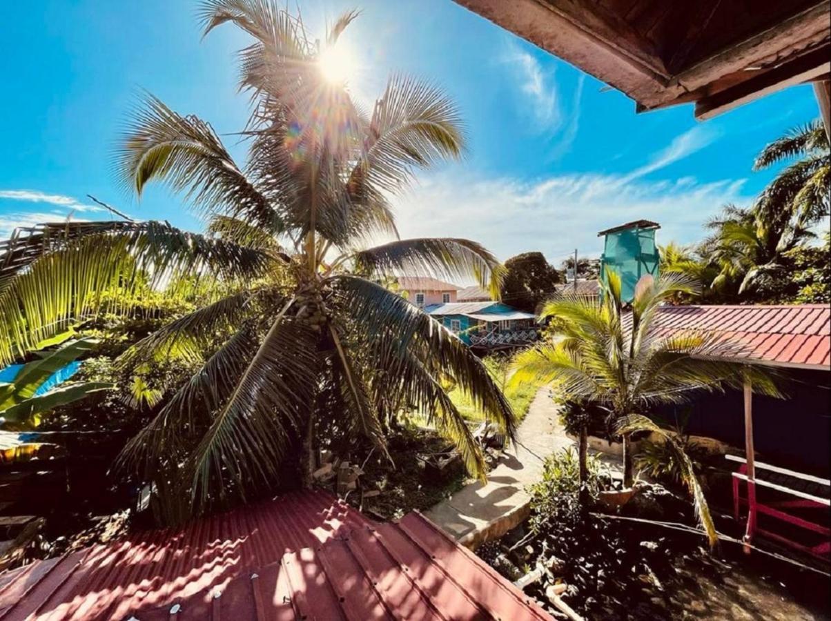 Villa Amaya Bocas del Toro Buitenkant foto