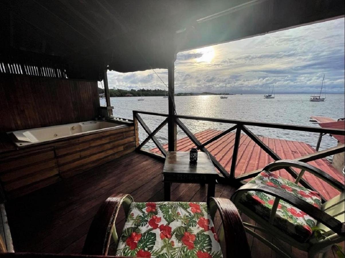Villa Amaya Bocas del Toro Buitenkant foto