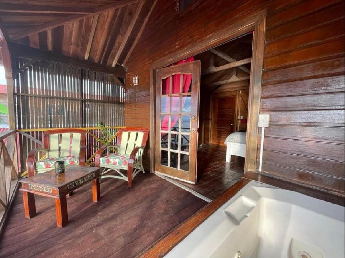 Villa Amaya Bocas del Toro Buitenkant foto