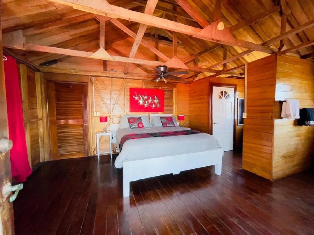Villa Amaya Bocas del Toro Buitenkant foto